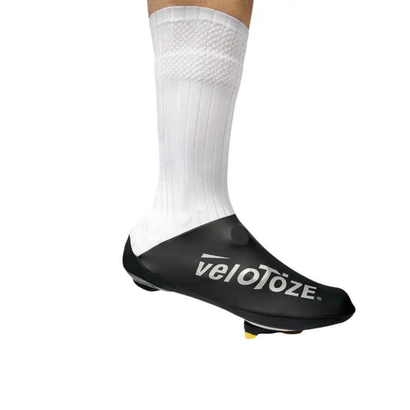 Aero Shoe Covers 5-8 Watts 1