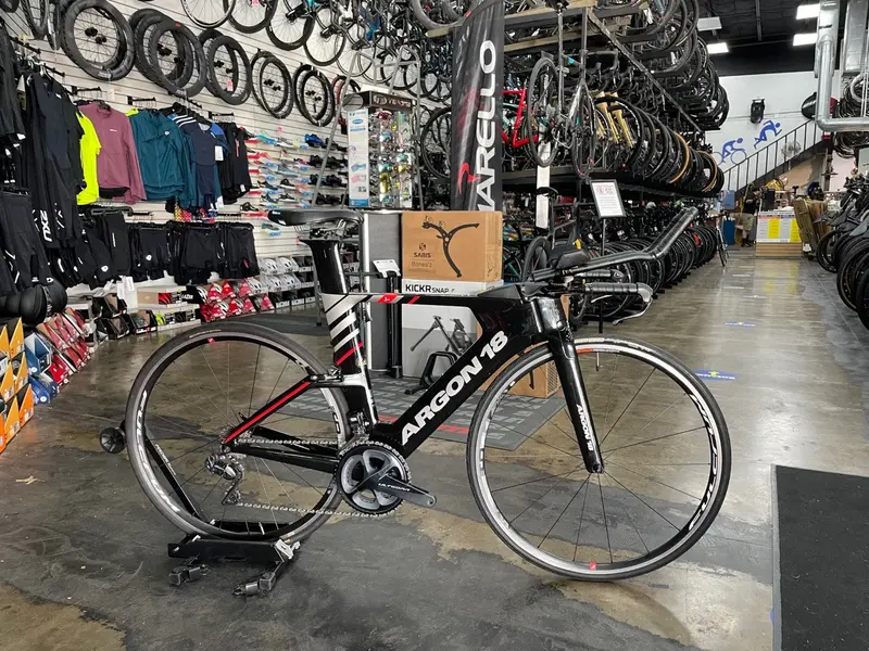 Argon 18 E-119 Tri Ultegra Di2 11 Speed - Black 2020 Demo 1