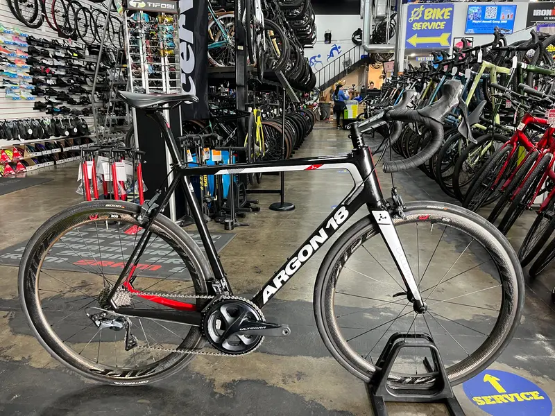 Argon 18 Gallium Pro Rim Shimano Ultegra 11 Speed W/Zipp 303 Firecrest - Black/Speed White 2019 Demo 1