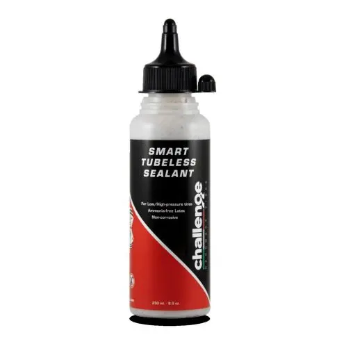 Challenge Smart Tubeless Tire Sealant Latex 1