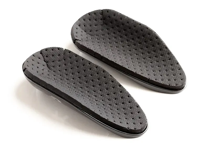 Closed Back Carbon Arm Cups: Maximum Support, Minimum Weight 1