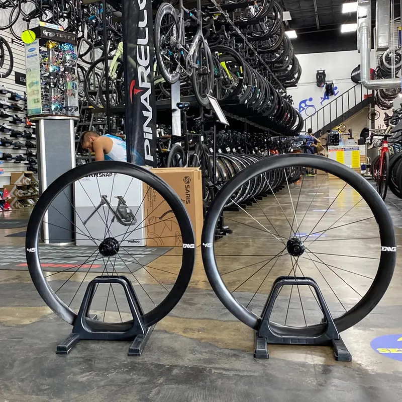 Enve Foundation Road 45 Carbon Road Wheelset 1