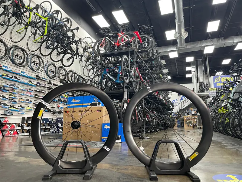 Enve Foundation Road 65 Carbon Road Wheelset 1
