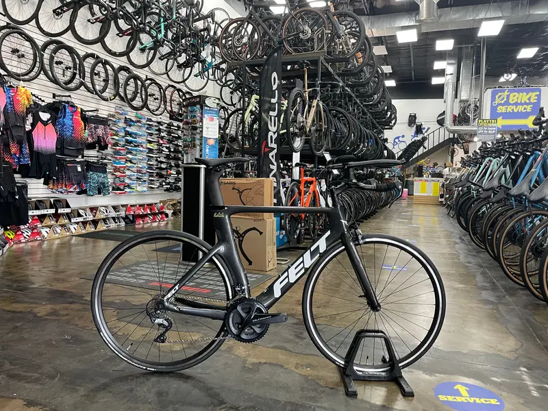Felt B Performance Shimano Ultegra 11-Speed - Charcoal 1