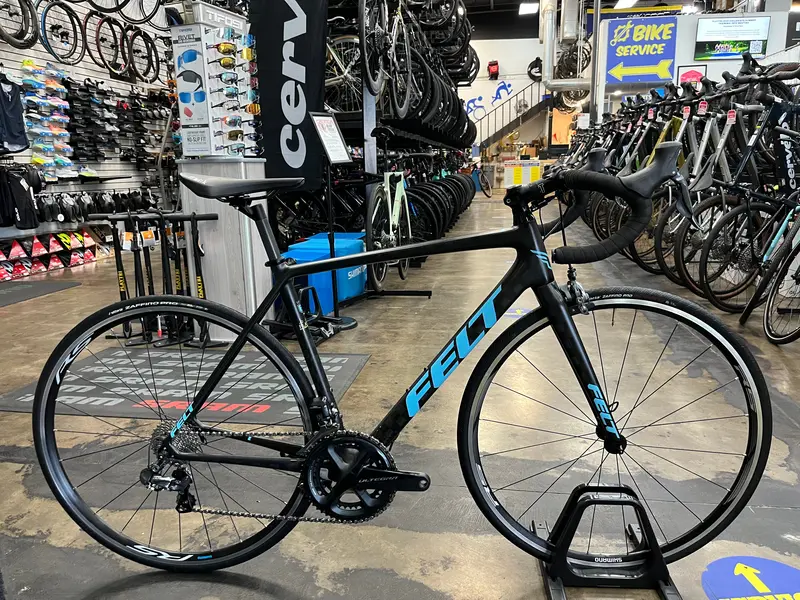 Felt Fr2 Shimano Ultegra Di2 11 Speed Rim Brake Demo 3