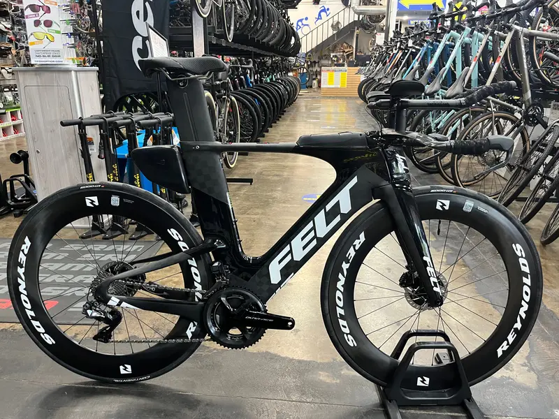 Felt Ia Frd Disc Ultimate Shimano Dura-Ace 12 Speed W/ Reynolds Ar80 Wheels - Black 1