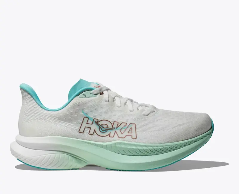 Hoka Womens's Mach 6 Wide 1