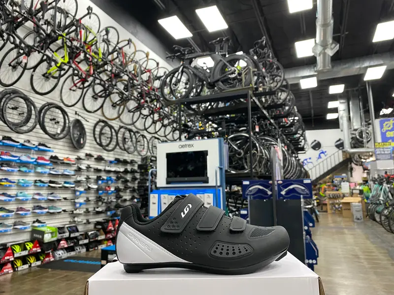 Louis Garneau Women's Jade Ii Cycling Shoe 1