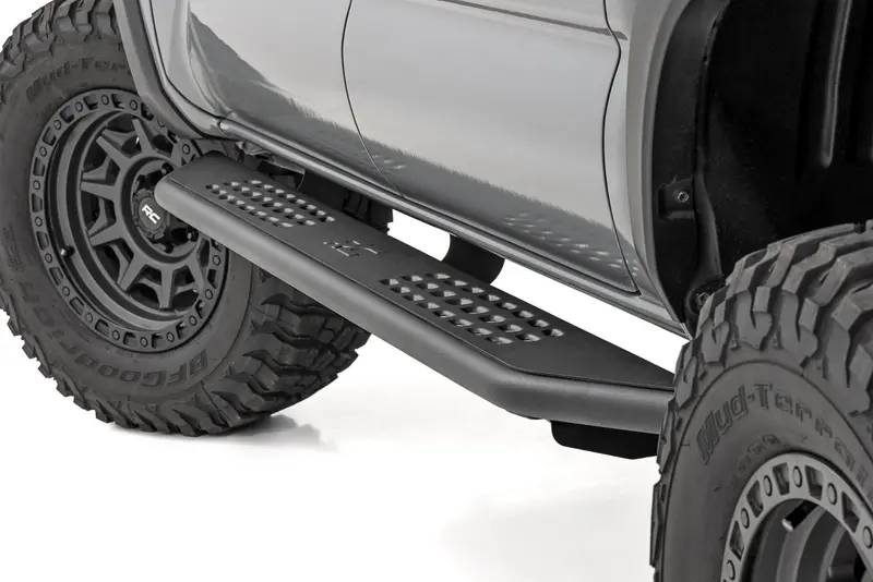 Ov2 Running Boards | Side Step Bars | Crew Cab | Toyota Tacoma (2016-2023) 1