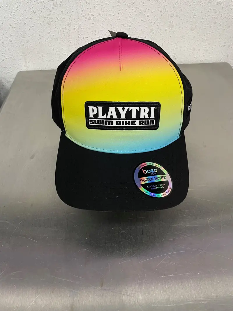Playtri / Boco Running Trucker Hat - Rainbow 1