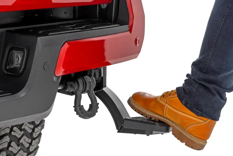 Retractable Bed Step | Manual Pull | Toyota Tacoma 2Wd/4Wd (2024-2025) 1