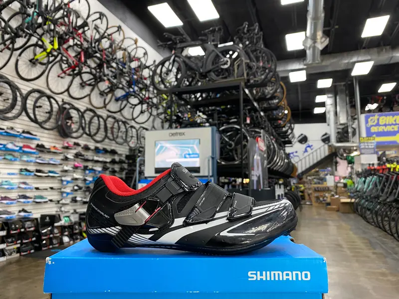 Shimano Sh-R170l Men's Cycling Shoes 1