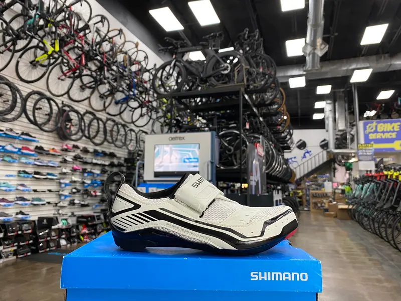 Shimano Sh-Tr32 Men's Triathlon Shoes 1