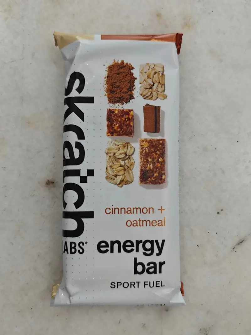 Skratch Labs Energy Bar Cinnamon And Oatmeal 1