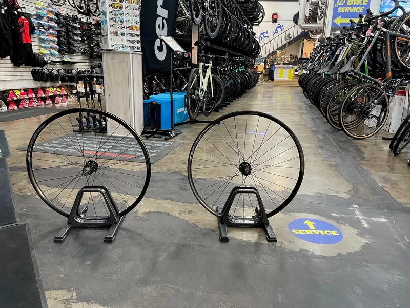 Vera Corsa Dpd 22 Silver Decal Wheel Set 1