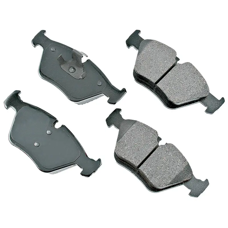 Akebono Euro Ultra-Ride Ceramic Brake Pads – Front, Bmw 330I/330Ci (Eur946) 1
