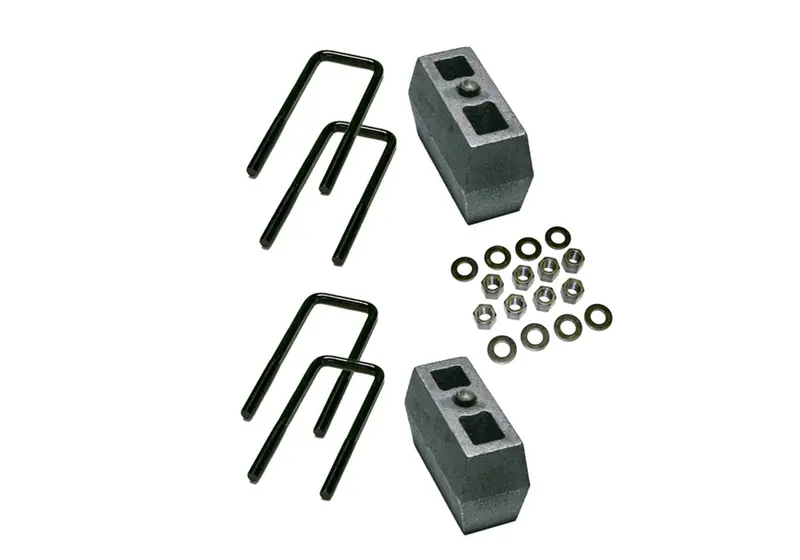 Superlift 4-Inch Rear Block Kit For 1989–1996 Toyota Pickup 4Wd (Short Bed, Standard Cab) With 3.312" Wide U-Bolts 1